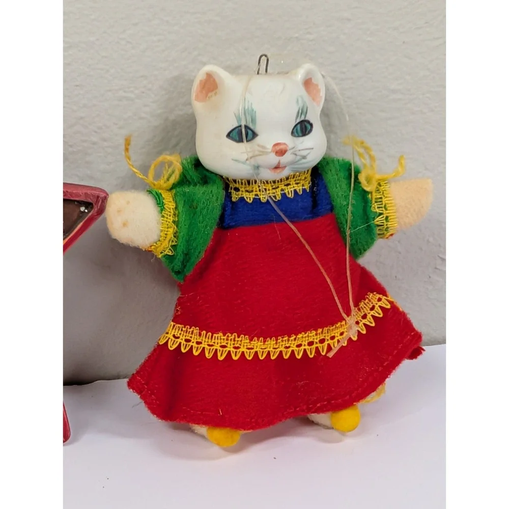 Cat‎ Christmas Ornaments Mixed Materials Cat Lovers Vintage Lot Of 3